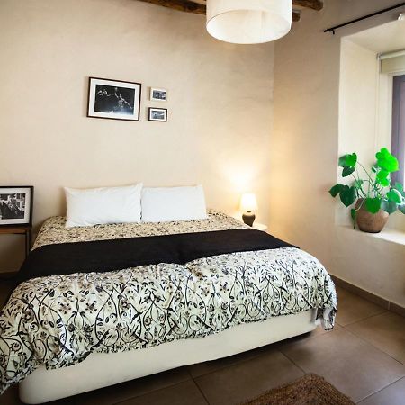 Casa De Los Cuadros Villaluenga Del Rosario Luaran gambar
